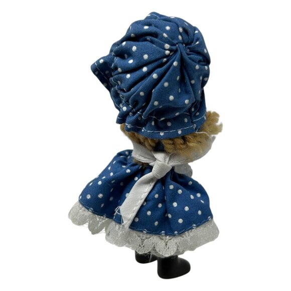 Vintage 1980s Clip on Pencil Hugger Holly Hobbie Style Doll Blue Dress Bonnet - Picture 9 of 11